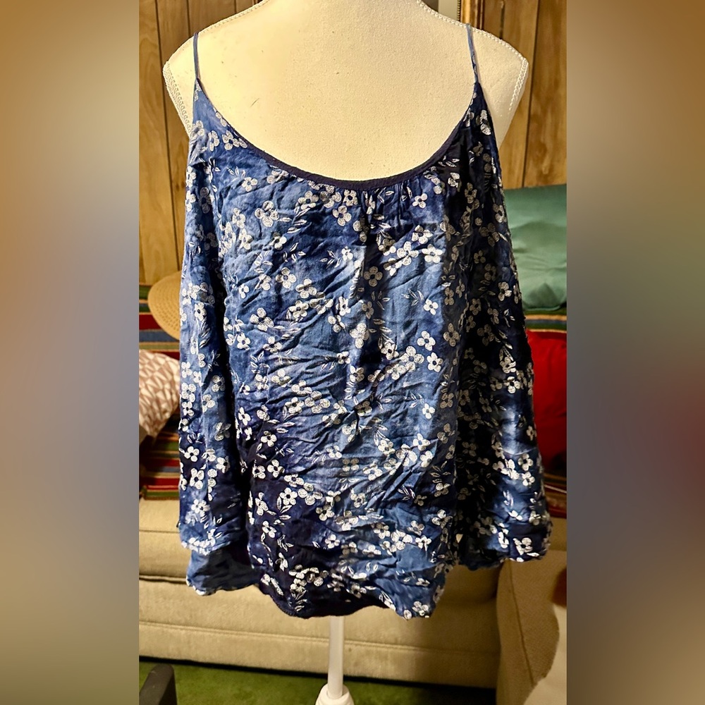 Blue &White Flowing Floral Camisole Top w/Lining, 3X